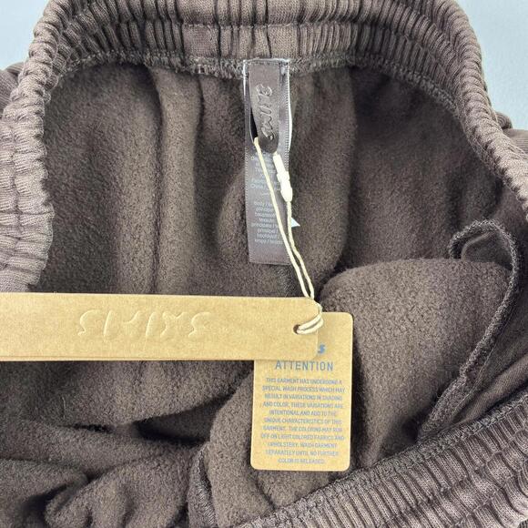 Skims Boyfriend Fleece Baggy Sweatpant - Espresso, Size M NWT - Picture 8 of 10